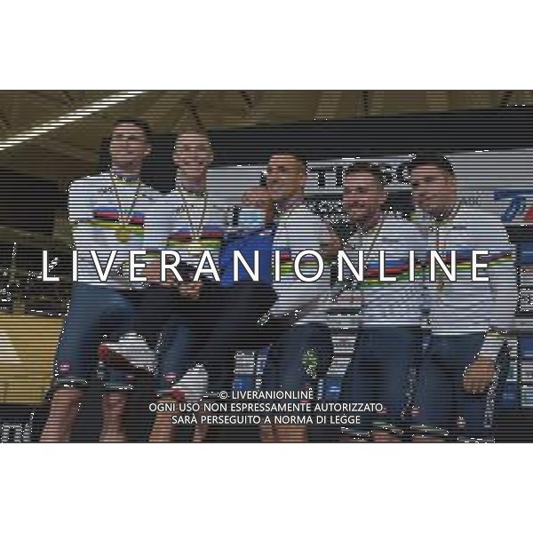 21-10-2021 World Championships Elite Track; Giornata 02; 2021, Italia; Ganna, Filippo; Consonni, Simone; Milan, Jonathan; Bertazzo, Liam; Lamon, Francesco; Villa, Marco; Roubaix;