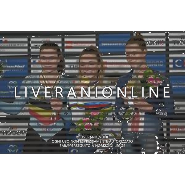21-10-2021 World Championships Elite Women Track; Giornata 02; 2021, Italia; 2021, Belgium; 2021, Usa; Paternoster, Letizia; Kopecky, Lotte; Valente, Jennifer; Roubaix; ©SIROTTI/AGENZIA ALDO LIVERANI SAS