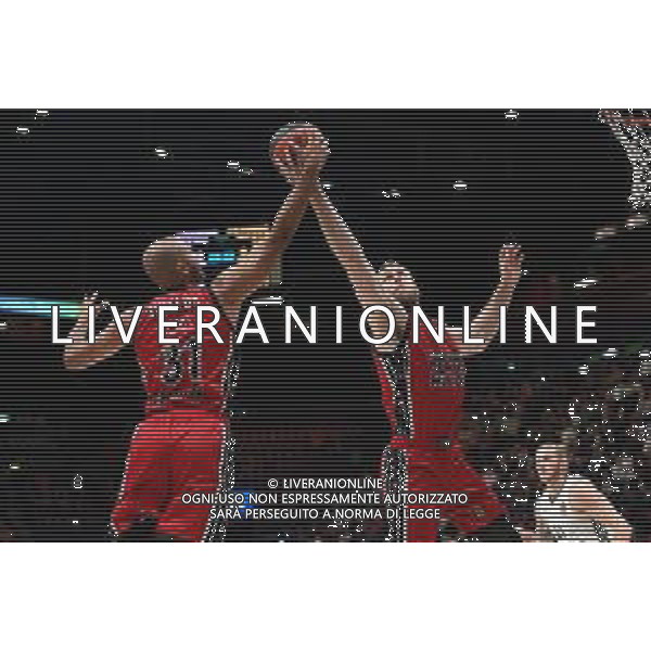 ¬© TVRG Shavon Shields (Milano) SX e Nicolo\' Melli (Milano) DX AX Armani Exchange Milano vs LDLC ASVEL Lyon-Villeurbanne Turkish Ailines EuroLeague - 5a giornata regular season Assago (MI) 21-10-2021 Mediolanum Forum foto Roberto Garavaglia/ag. Aldo Liverani sas/AGENZIA ALDO LIVERANI SAS