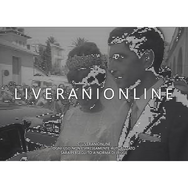 RETROPETTIVA GUY BORBONE PARMA REALI NELLA FOTO GUY BORBONE PARMA MATRIMONIO A NIZZA IN CHIESA CON LA MOGLIE BRIGITTE PEU-DUVALLON IL GIORNO 11-07-1964 AG ALDO LIVERANI SAS