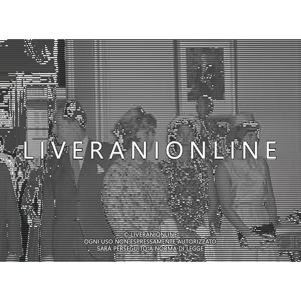 RETROPETTIVA GUY BORBONE PARMA REALI NELLA FOTO GUY BORBONE PARMA MATRIMONIO CIVILE A NIZZA CON LA MOGLIE BRIGITTE PEU-DUVALLON NELL\'ANNO 1964 AG ALDO LIVERANI SAS