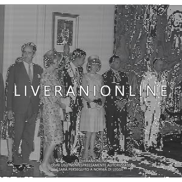 RETROPETTIVA GUY BORBONE PARMA REALI NELLA FOTO GUY BORBONE PARMA MATRIMONIO CIVILE A NIZZA CON LA MOGLIE BRIGITTE PEU-DUVALLON NELL\'ANNO 1964 AG ALDO LIVERANI SAS