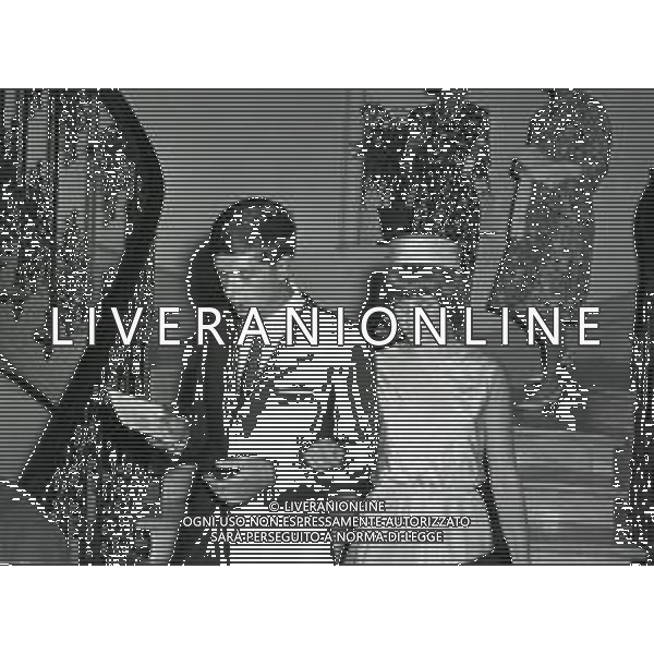 RETROPETTIVA GUY BORBONE PARMA REALI NELLA FOTO GUY BORBONE PARMA MATRIMONIO CIVILE A NIZZA CON LA MOGLIE BRIGITTE PEU-DUVALLON NELL\'ANNO 1964 AG ALDO LIVERANI SAS