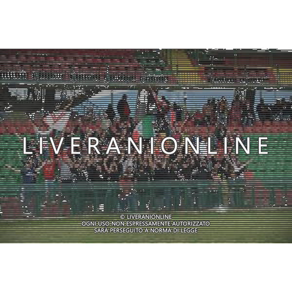 Ternana vs Vicenza Campionato serie B - Stadio Libero Liberati - Terni 23-10-2021 nella foto I tifosi del Vicenza scendono per contestare la squadra ©Federico Gaetano/AGENZIA ALDO LIVERANI SAS