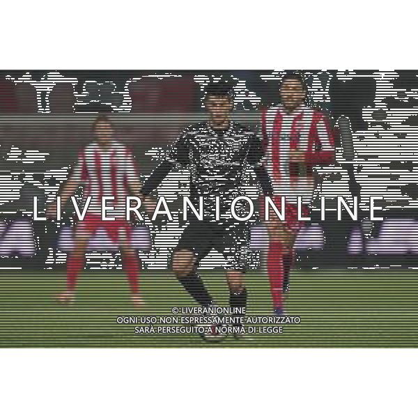 Alessio Brambilla (C) in azione durante la gara di Lega Pro girone B tra Teramo Calcio e Cesena presso lo stadio Gaetano Bonolis il 23 Ottobre 2021 a Teramo. (Photo: Danilo Di Giovanni) ©Danilo di Giovanni/AGENZIA ALDO LIVERANI SAS