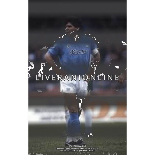RETROSPETTIVA DIEGO ARMANDO MARADONA CALCIATORE NELLA FOTO DIEGO ARMANDO MARADONA CON LA MAGLIA DEL NAPOLI CALCIO AG ALDO LIVERANI SAS