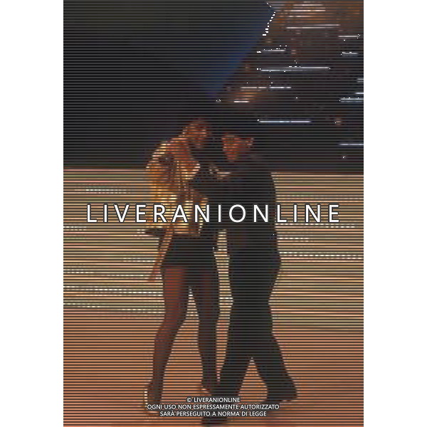 RETROSPETTIVA DIEGO ARMANDO MARADONA CALCIATORE NELLA FOTO DIEGO ARMANDO MARADONA BALLA CON SABRINA SALERNO AG ALDO LIVERANI SAS