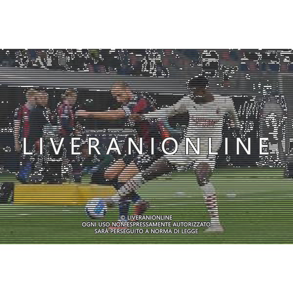 BOLOGNA vs MILAN CAMPIONATO CALCIO SERIE A TIM 23.10.2021 NELLA FOTO RAFAEL LEAO E LORENZO DE SILVESTRI ©VILLANI / AGENZIA ALDO LIVERANI SAS