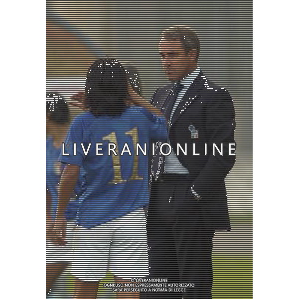 Monza 24/09/2005 Campionato Del Mondo Femminile Qualificazioni Italia-Ucraina 3-1 nella foto: Pietro Ghedin All.Nazionale Femminile e Zorri Tatiana foto Danilo Recalcati /Ag.Aldo Liverani