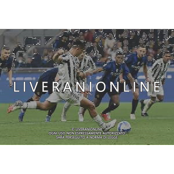 Paulo Dybala (Juventus) segna il gol dell\'1 a 1 su rigore Inter vs Juventus Campionato Serie A TIM - 9a giornata Milano 24-10-2021 Stadio Giuseppe Meazza - San Siro foto Roberto Garavaglia/ag. Aldo Liverani sas / AGENZIA ALDO LIVERANI SAS