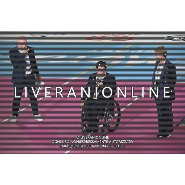 ¬© TVRG WEmbrace Sport nella foto Luca Pancalli presidente del comitato paralimpico italiano con Ruggero e Teresa i genitori di Bebe Vio Milano 25-10-2021 WEmbrace Sport evento presso l\'Allianz Cloud PalaLido che mette di fronte in gara campioni olimpici e paralimpici di diverse discipline sportive foto Roberto Garavaglia/ag. Aldo Liverani sas/ AGENZIA ALDO LIVERANI SAS