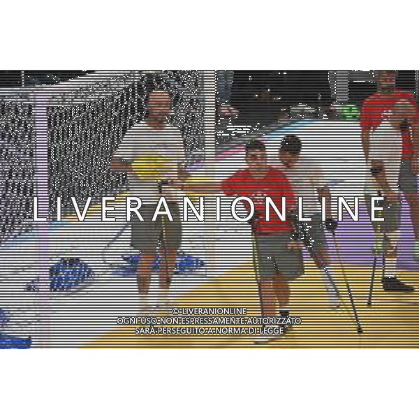 ¬© TVRG WEmbrace Sport nella foto Walter Zenga durante la partrita di calcio Milano 25-10-2021 WEmbrace Sport evento presso l\'Allianz Cloud PalaLido che mette di fronte in gara campioni olimpici e paralimpici di diverse discipline sportive foto Roberto Garavaglia/ag. Aldo Liverani sas/ AGENZIA ALDO LIVERANI SAS