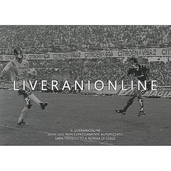 19-09-1982 MILANO CAMPIONATO DI CALCIO SERIE A INTER SAMPDORIA 1-2 NELLA FOTO GIUSEPPE BARESI E ALESSANDRO SCANZIANI AG ALDO LIVERANI SAS