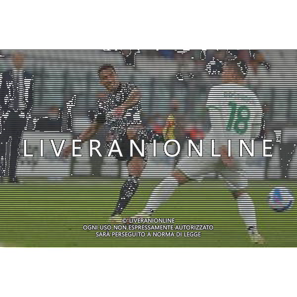 Torino 17.10.2021 Stadio Allianz Stadium ©Alessandro Falzone/Agenzia Aldo Liverani Juventus vs Sassuolo Serie A Tim 2021/2022 Nella foto : DANILO ©FALZONE / AGENZIA ALDO LIVERANI SAS