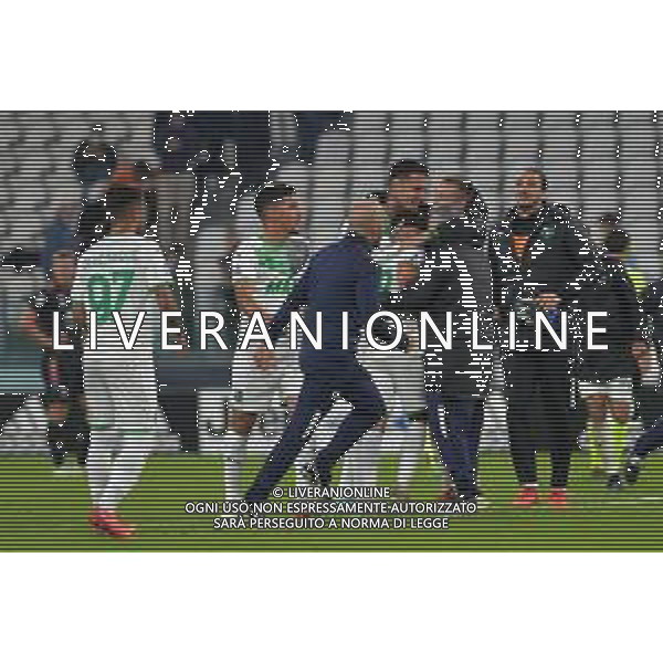 Torino 17.10.2021 Stadio Allianz Stadium ©Alessandro Falzone/Agenzia Aldo Liverani Juventus vs Sassuolo Serie A Tim 2021/2022 Nella foto : ESULTANZA SASSUOLO DOPO GOL MAXIME LOPEZ ©FALZONE / AGENZIA ALDO LIVERANI SAS