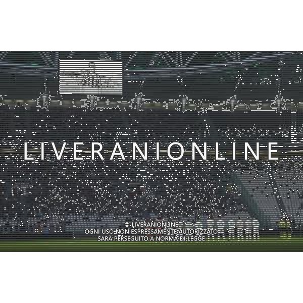Torino 17.10.2021 Stadio Allianz Stadium ©Alessandro Falzone/Agenzia Aldo Liverani Juventus vs Sassuolo Serie A Tim 2021/2022 Nella foto : Minuto di raccoglimento in memoria di Umberto Colombo ©FALZONE / AGENZIA ALDO LIVERANI SAS