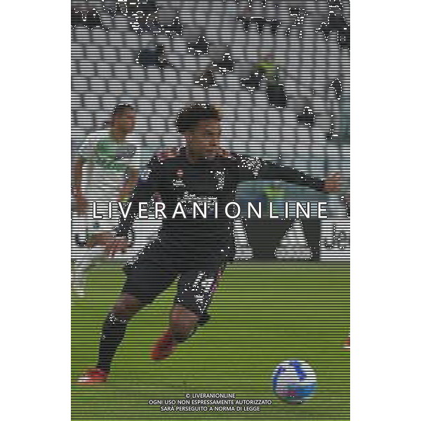 Torino 17.10.2021 Stadio Allianz Stadium ©Alessandro Falzone/Agenzia Aldo Liverani Juventus vs Sassuolo Serie A Tim 2021/2022 Nella foto : Weston Mckennie ©FALZONE / AGENZIA ALDO LIVERANI SAS