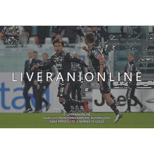 Torino 17.10.2021 Stadio Allianz Stadium ©Alessandro Falzone/Agenzia Aldo Liverani Juventus vs Sassuolo Serie A Tim 2021/2022 Nella foto : Esultanza gol di Weston Mckennie ©FALZONE / AGENZIA ALDO LIVERANI SAS