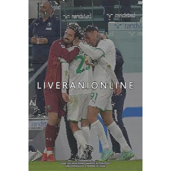 Torino 17.10.2021 Stadio Allianz Stadium ©Alessandro Falzone/Agenzia Aldo Liverani Juventus vs Sassuolo Serie A Tim 2021/2022 Nella foto : Esultanza dopo gol di Maxime Lopez ©FALZONE / AGENZIA ALDO LIVERANI SAS