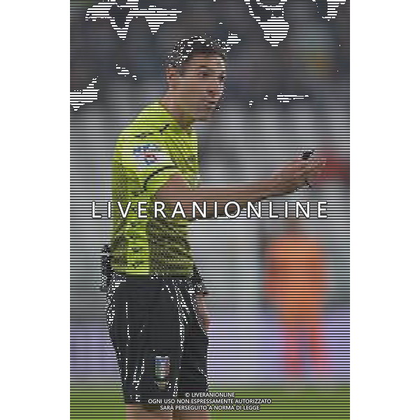 Torino 17.10.2021 Stadio Allianz Stadium ©Alessandro Falzone/Agenzia Aldo Liverani Juventus vs Sassuolo Serie A Tim 2021/2022 Nella foto : Juan Luca Sacchi arbitro ©FALZONE / AGENZIA ALDO LIVERANI SAS