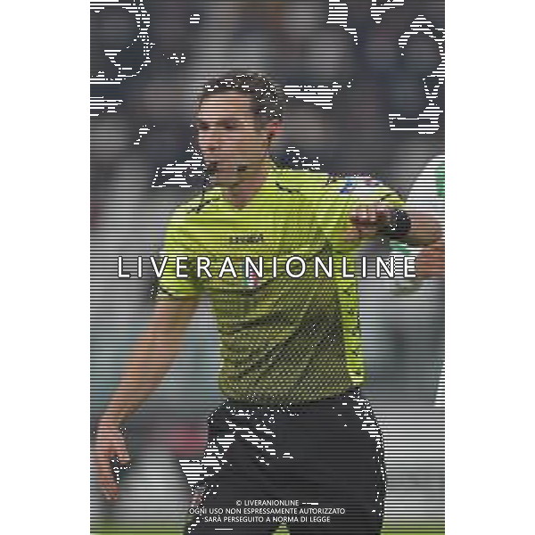 Torino 17.10.2021 Stadio Allianz Stadium ©Alessandro Falzone/Agenzia Aldo Liverani Juventus vs Sassuolo Serie A Tim 2021/2022 Nella foto : Juan Luca Sacchi arbitro ©FALZONE / AGENZIA ALDO LIVERANI SAS
