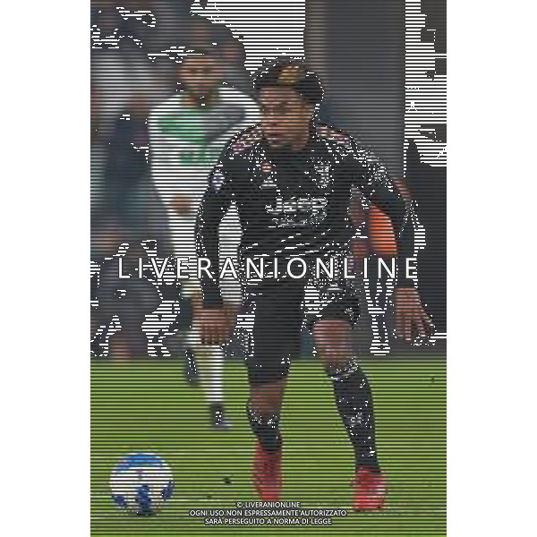 Torino 17.10.2021 Stadio Allianz Stadium ©Alessandro Falzone/Agenzia Aldo Liverani Juventus vs Sassuolo Serie A Tim 2021/2022 Nella foto : Weston Mckennie ©FALZONE / AGENZIA ALDO LIVERANI SAS