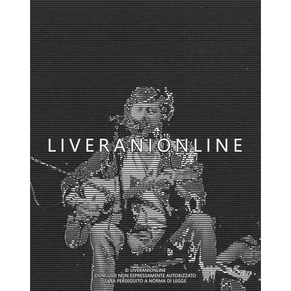 RETROSPETTIVA FRANCESCO GUCCINI CANTAUTORE IN CONCERTO NEL 1985 ©ARCHIVIO DFP /AGENZIA ALDO LIVERANI SAS
