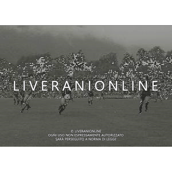 08-05-1983 COMO CAMPIONATO DI CALCIO SERIE B COMO-FOGGIA 0-0 NELLA FOTO AZIONE DI GIOCO AG ALDO LIVERANI SAS