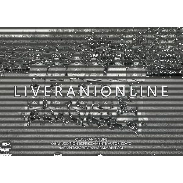 1981 ALLENAMENTO NAZIONALE ITALIANA DI CALCIO NELLA FOTO FORMAZIONE ITALIA ALLENAMENTO DA SIN FULVIO COLLOVATI-CLAUDIO GENTILE-ROBERTO BETTEGA-ALESSANDRO ALTOBELLI-DINO ZOFF-ANTONIO CABRINI DA SIN SEDUTO GAETANO SCIREA-BRUNO CONTI-GIUSEPPE DOSSENA-GIANCARLO ANTOGNONI -MARCO TARDELLI AG ALDO LIVERANI SAS