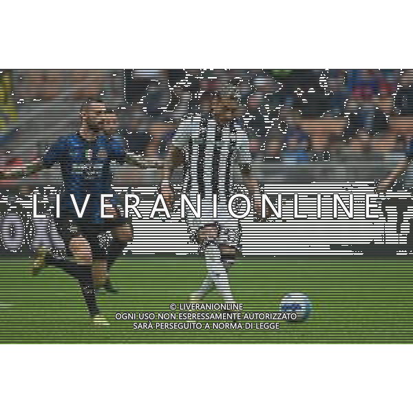 Roberto Pereyra (Udinese) e marcelo brozovic Inter vs Udinese Campionato Serie A TIM - 11a giornata Milano 31-10-2021 Stadio Giuseppe Meazza - San Siro foto Roberto Garavaglia/ag. Aldo Liverani sas /AGENZIA ALDO LIVERANI SAS