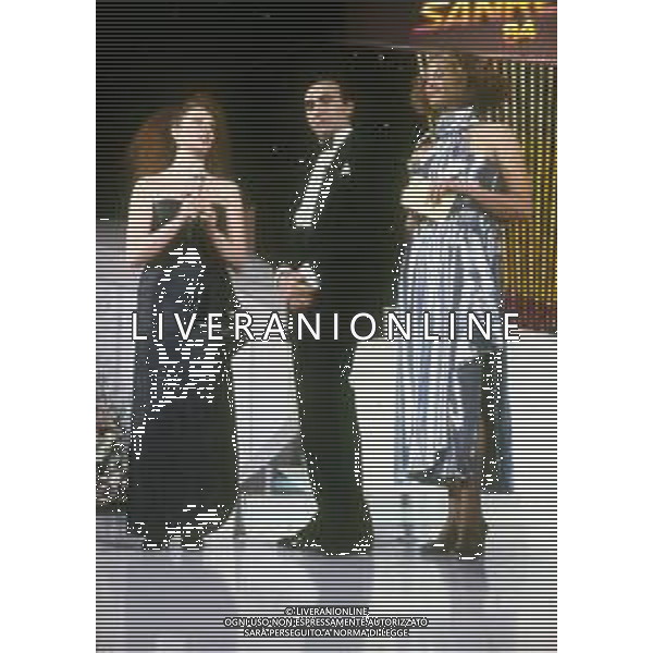 RETROSPETTIVA EDY ANGELLILLO ATTRICE NELLA FOTO EDY ANGELILLO A SANREMO NELL\'ANNO 1984 CON TIZIANA PINI E PIPPO BAUDO AG ALDO LIVERANI SAS