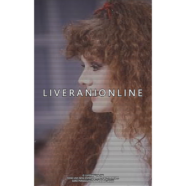 RETROSPETTIVA EDY ANGELILLO ATTRICE NELLA FOTO EDY ANGELILLO NELLA TRASMISSIONE TELEVISIVA “FRECO FRESCO“ RAI NELL\'ANNO 1981 AG ALDO LIVERANI SAS