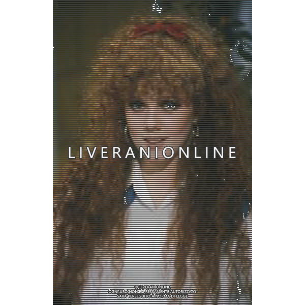 RETROSPETTIVA EDY ANGELILLO ATTRICE NELLA FOTO EDY ANGELILLO NELLA TRASMISSIONE TELEVISIVA “FRECO FRESCO“ RAI NELL\'ANNO 1981 AG ALDO LIVERANI SAS