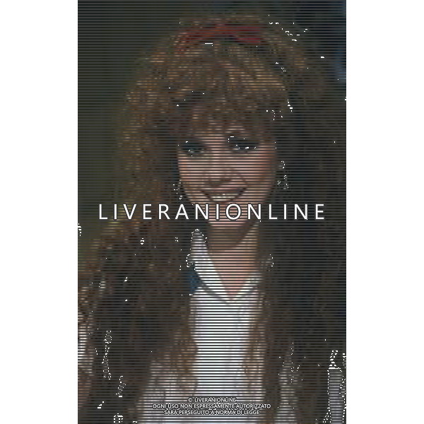 RETROSPETTIVA EDY ANGELILLO ATTRICE NELLA FOTO EDY ANGELILLO NELLA TRASMISSIONE TELEVISIVA “FRECO FRESCO“ RAI NELL\'ANNO 1981 AG ALDO LIVERANI SAS