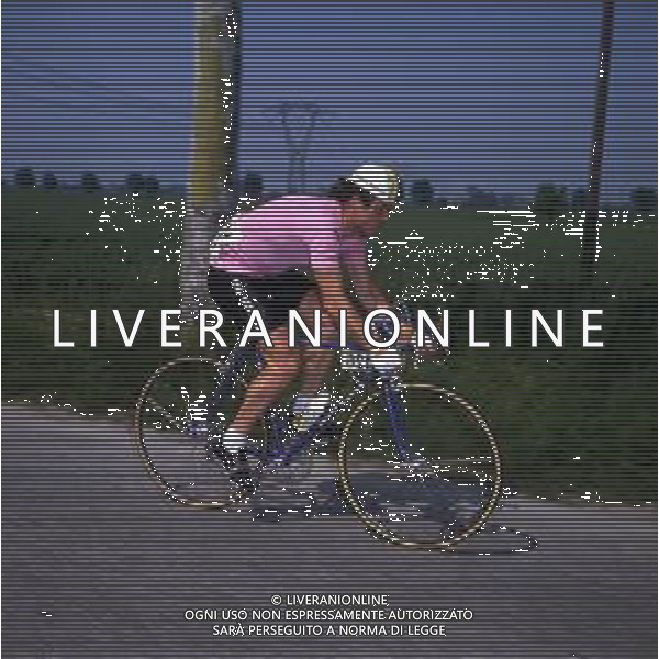 RETROSPETTIVA BERNARD HINAULT CICLISTA NELLA FOTO BERNARD HINAULT NELL\'ANNO 1980 AG ALDO LIVERANI SAS