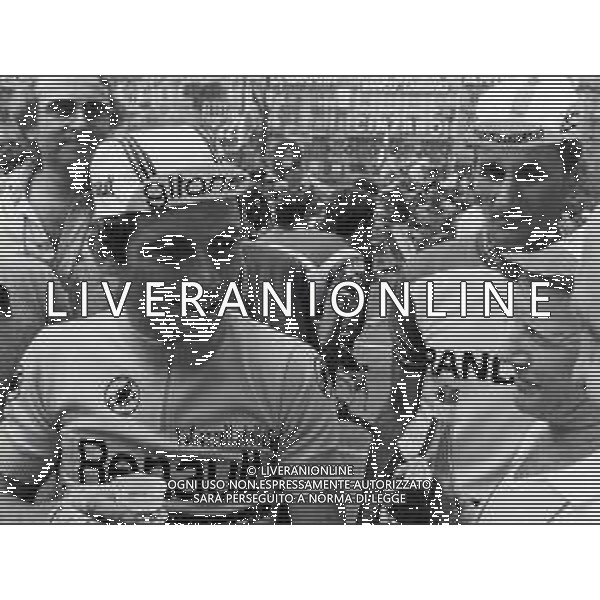 RETROSPETTIVA BERNARD HINAULT CICLISTA NELLA FOTO BERNARD HINAULT  AG ALDO LIVERANI SAS 