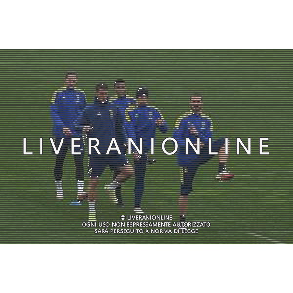 Torino 01.11.2021 Continassa Allenamento rifinitura Champions League Juventus vs Zenit ©Manuela Viganti/Agenzia Aldo Liverani Nella foto: il gruppo in allenamneto - leonardo bonucci ©VIGANTI /AGENZIA ALDO LIVERANI SAS