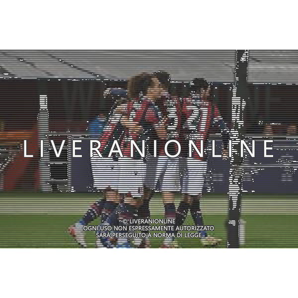 BOLOGNA - CAGLIARI CAMPIONATO CALCIO SERIE A TIM 01.11.2021 NELLA FOTO ESULTANZA DOPO IL GOL DI LORENZO DE SILVESTRI ©VILLANI /AGENZIA ALDO LIVERANI SAS