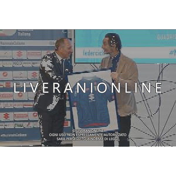 © TVRG Presentazione commissari tecnici ciclismo nella foto Cordiano Dagnoni SX presidente della FCI Federazione Ciclistica Italiana e Attilio Fontana DX presidente di Regione Lombardia Milano 02-11-2021 Presso la sala Biagi di Palazzo Lombardia si e\' tenuta la conferenza stampa di presentazione del Velodromo di Montichiari (BS) come centro federale di eccellenza e dei commissari tecnici del quadriennnio olimpico 2021-2024 della FCI Federazione Ciclistica Italiana foto Roberto Garavaglia/ag. Aldo Liverani sas /AGENZIA ALDO LIVERANI SAS