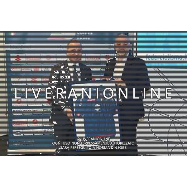¬© TVRG Presentazione commissari tecnici ciclismo nella foto Cordiano Dagnoni SX presidente della FCI Federazione Ciclistica Italiana e Marco Togni DX sindaco di Montichiari (BS) Milano 02-11-2021 Presso la sala Biagi di Palazzo Lombardia si e\' tenuta la conferenza stampa di presentazione del Velodromo di Montichiari (BS) come centro federale di eccellenza e dei commissari tecnici del quadriennnio olimpico 2021-2024 della FCI Federazione Ciclistica Italiana foto Roberto Garavaglia/ag. Aldo Liverani sas /AGENZIA ALDO LIVERANI SAS