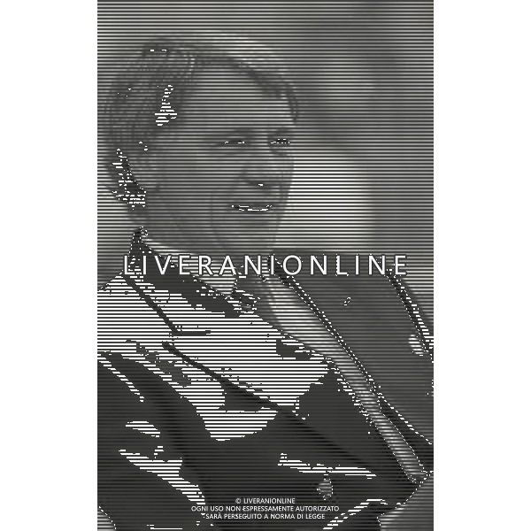 RETROSPETTIVA BOBBY ROBSON ALLENATORE CALCIO NELLA FOTO BOBBY ROBSON ALLENATORE DELLA NAZIONALE DI CALCIO INGHILTERRA NELL\'ANNO 1988 AG ALDO LIVERANI SAS