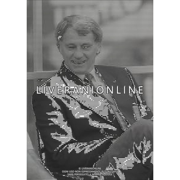 RETROSPETTIVA BOBBY ROBSON ALLENATORE CALCIO NELLA FOTO BOBBY ROBSON ALLENATORE DELLA NAZIONALE DI CALCIO INGHILTERRA NELL\'ANNO 1988 AG ALDO LIVERANI SAS