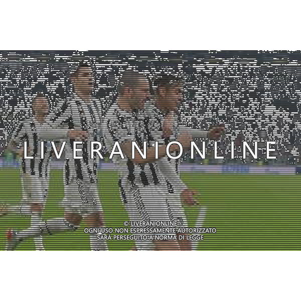 Torino 02.11.2021 Stadio Allianz Stadium ©Alessandro Falzone/Agenzia Aldo Liverani Juventus vs Zenit Champions League 2021/2022 Gruppo H Giornata 4 di 6 Nella foto: esultanza dopo il secondo gol di paulo dybala su rigore con leonardo bonucci ©FALZONE /AGENZIA ALDO LIVERANI SAS