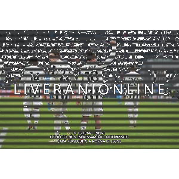 Torino 02.11.2021 Stadio Allianz Stadium ©Alessandro Falzone/Agenzia Aldo Liverani Juventus vs Zenit Champions League 2021/2022 Gruppo H Giornata 4 di 6 Nella foto: esultanza dopo il secondo gol di paulo dybala su rigore con federico chiesa ©FALZONE /AGENZIA ALDO LIVERANI SAS