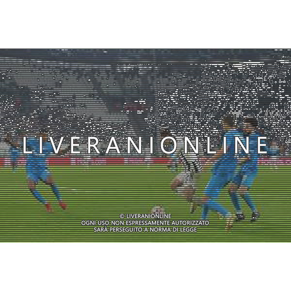 Torino 02.11.2021 Stadio Allianz Stadium ©Alessandro Falzone/Agenzia Aldo Liverani Juventus vs Zenit Champions League 2021/2022 Gruppo H Giornata 4 di 6 Nella foto: Federico Chiesa nell’azione del calcio di rigore