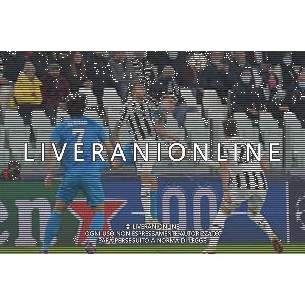 Torino 02.11.2021 Stadio Allianz Stadium ©Alessandro Falzone/Agenzia Aldo Liverani Juventus vs Zenit Champions League 2021/2022 Gruppo H Giornata 4 di 6 Nella foto: Fedrico Bernardeschi-Andrej Mostovoj