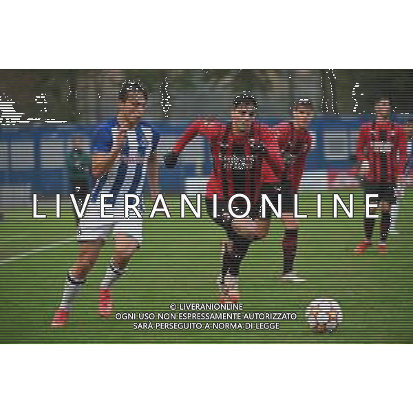 © TVRG Jose\' Pedro Almeida Macedo (Porto) e Milos Kerkez (MIlan) Milan vs Porto UEFA Youth League fase a gironi 4a giornata - gruppo B Milano 03-11-2021 Centro sportivo Peppino Vismara foto Roberto Garavaglia/ag. Aldo Liverani sas/AGENZIA ALDO LIVERANI SAS