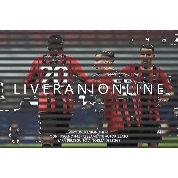 esultanza Milan dopo il gol dell\'1 a 1 Pierre Kalulu Milan vs Porto UEFA Champions League fase a gironi 4a giornata - gruppo B Milano 03-11-2021 Stadio Giuseppe Meazza - San Siro foto Roberto Garavaglia/ag. Aldo Liverani sas /AGENZIA ALDO LIVERANI SAS