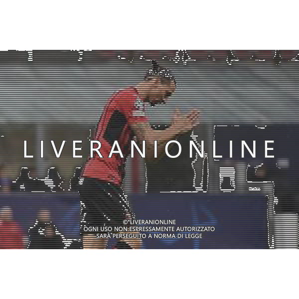Zlatan Ibrahimovic (Milan) entra in campo Milan vs Porto UEFA Champions League fase a gironi 4a giornata - gruppo B Milano 03-11-2021 Stadio Giuseppe Meazza - San Siro foto Roberto Garavaglia/ag. Aldo Liverani sas /AGENZIA ALDO LIVERANI SAS