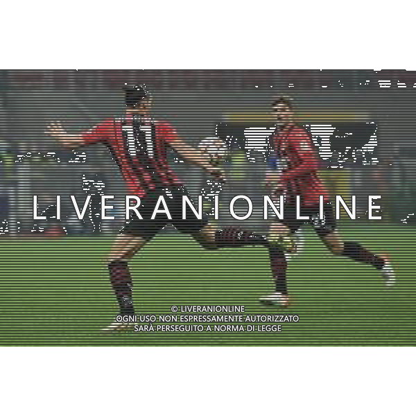 Zlatan Ibrahimovic (Milan) e sulla DX Daniel Maldini (Milan) Milan vs Porto UEFA Champions League fase a gironi 4a giornata - gruppo B Milano 03-11-2021 Stadio Giuseppe Meazza - San Siro foto Roberto Garavaglia/ag. Aldo Liverani sas /AGENZIA ALDO LIVERANI SAS